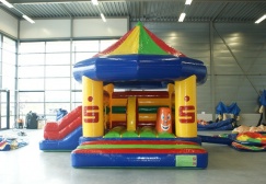 wholesale Sparkasse Bouncy Castle with small slide suppliers